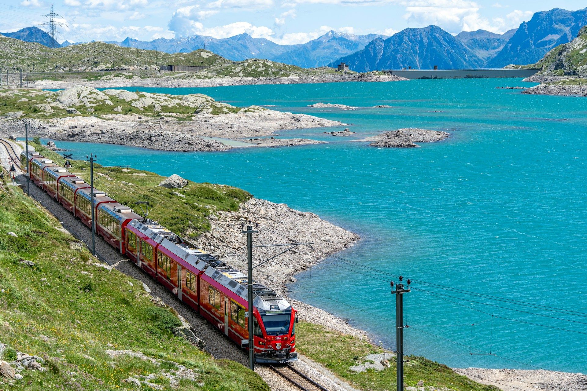 Bernina Express or regional: Milan trips and scenic stops
