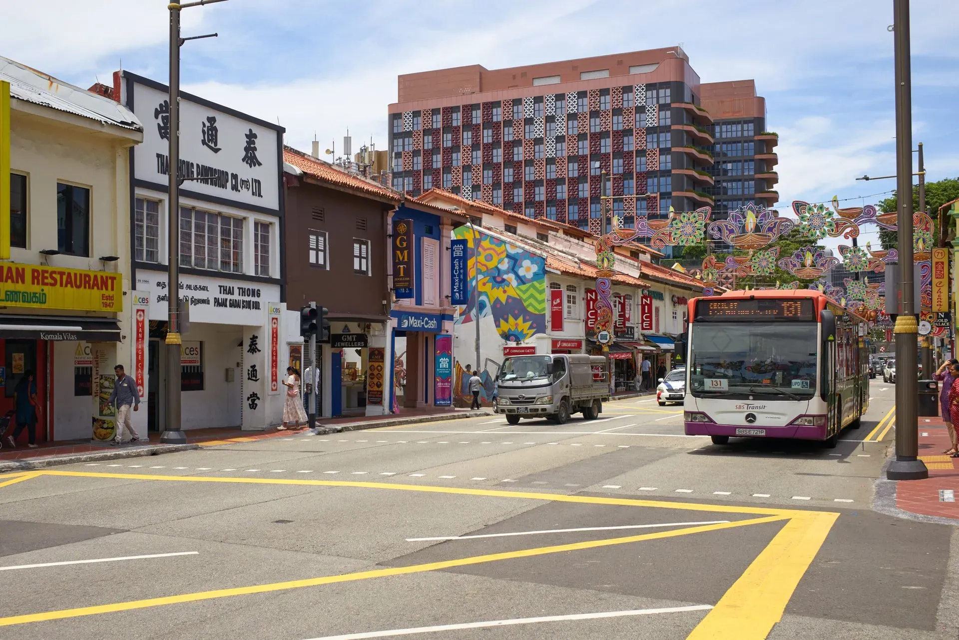 Little India Singapore: A Neighbourhood Visit