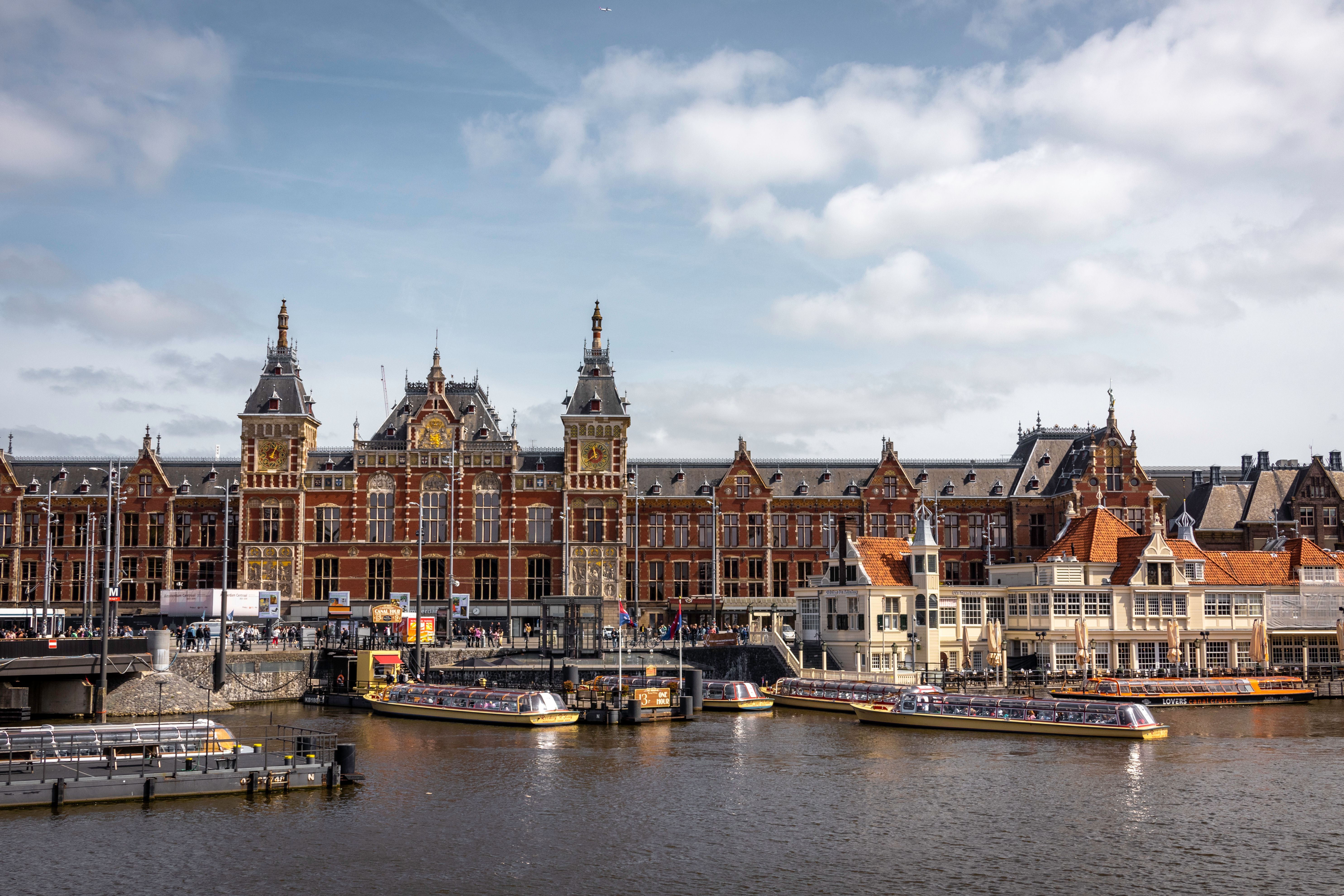 London to Amsterdam by Train: Complete Eurostar Guide